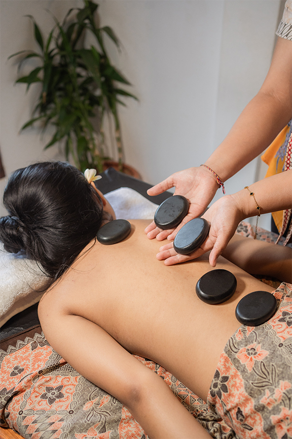 hot-stone-massage-ubud